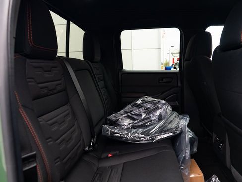 New 2026 Nissan Frontier PRO-4X w/ Pro-4x Convenience Package image 22