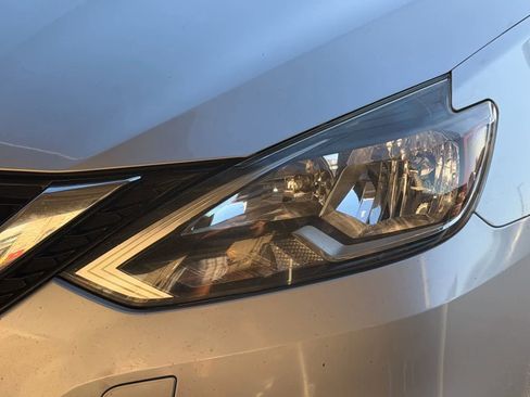 Used 2019 Nissan Sentra SV image 19