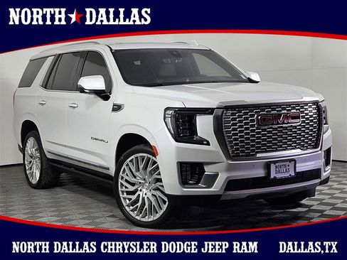 Used 2021 GMC Yukon Denali w/ Denali Premium Package image 1