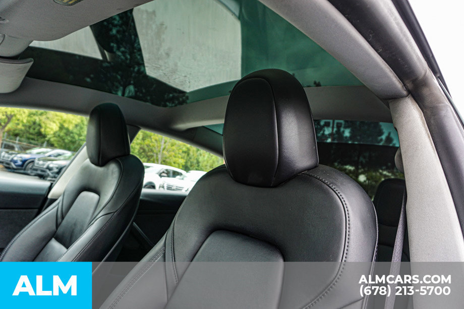 Used 2023 Tesla Model 3 Standard Range RWD image 17