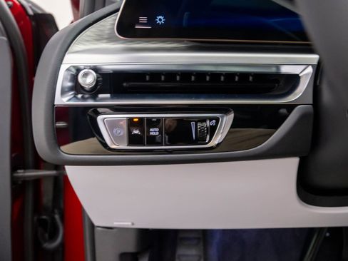 New 2026 Cadillac Lyriq Sport image 21