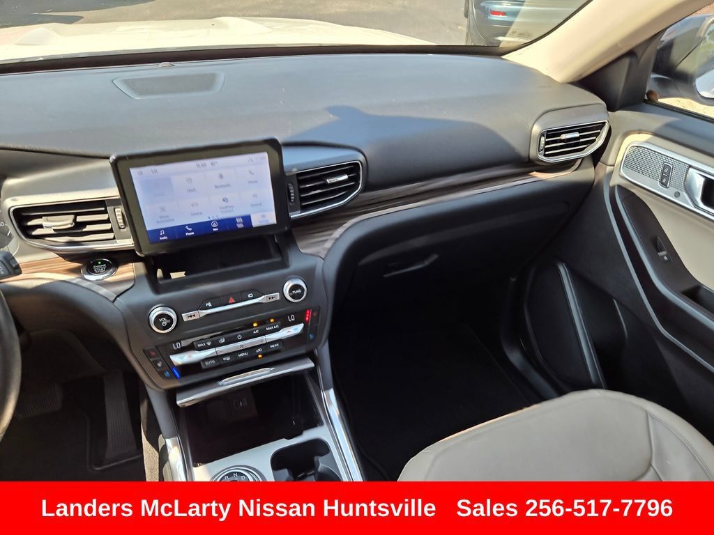 Used 2020 Ford Explorer Limited w/ Class III Trailer Tow Package AWD/4WD image 17