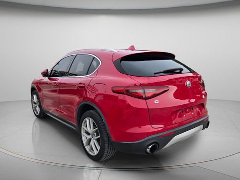 Used 2019 Alfa Romeo Stelvio AWD image 7