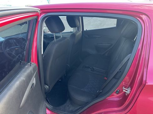 Used 2020 Chevrolet Spark LT image 21