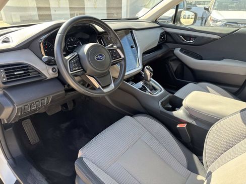 Used 2023 Subaru Outback Premium image 16