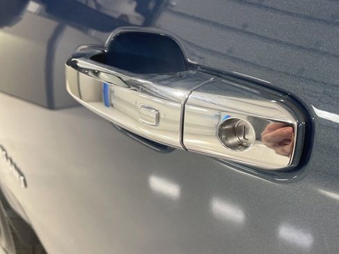 Used 2025 Chevrolet Silverado 2500 LTZ w/ LTZ Plus Package image 19