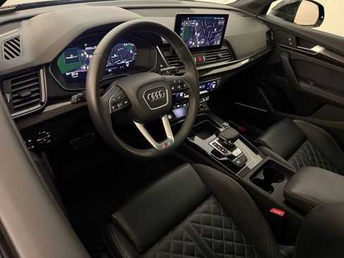 Used 2023 Audi SQ5 Premium Plus w/ Premium Plus Package image 4