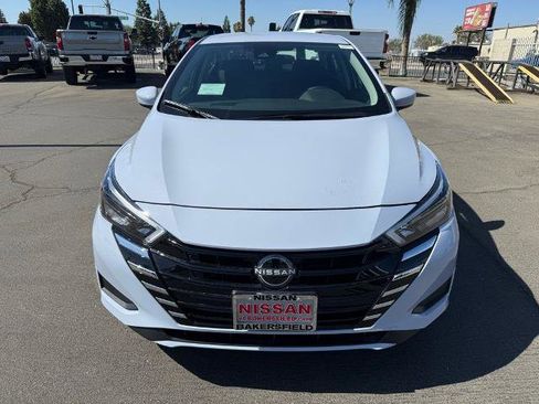 New 2025 Nissan Versa SV w/ Trunk Package image 2