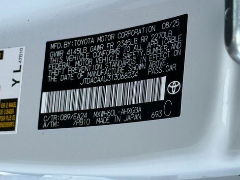 Used 2026 Toyota Prius image 19