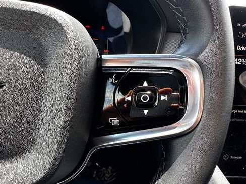 Used 2023 Polestar Polestar 2 w/ Pilot Pack AWD/4WD image 32