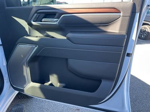 New 2025 GMC Sierra 2500 Denali w/ Denali Reserve Package image 30