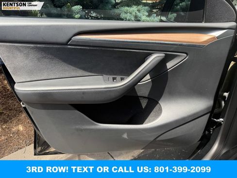 Used 2023 Tesla Model Y Long Range AWD/4WD image 14