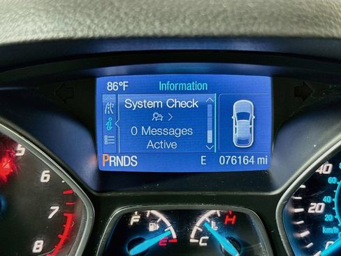 Used 2015 Ford Escape SE FWD image 12