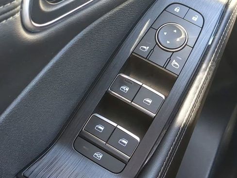 Used 2023 Nissan Rogue Platinum w/ Platinum Premium Package AWD/4WD image 24