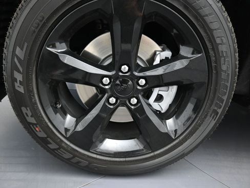 New 2025 Jeep Grand Cherokee L Altitude image 36