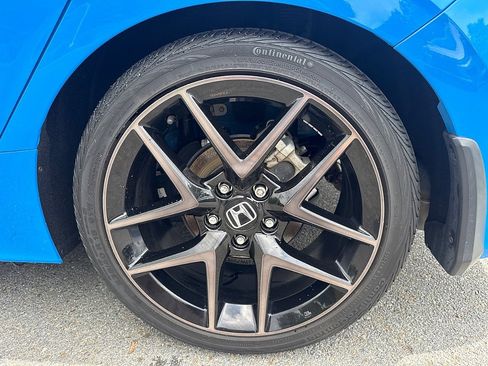 Used 2023 Honda Civic Sport Touring image 8