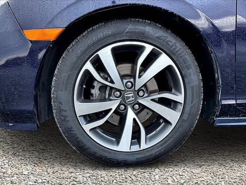 Used 2023 Honda Odyssey Touring image 9