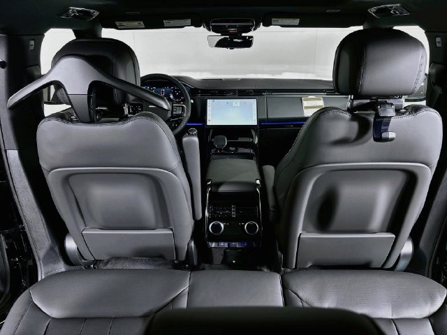 New 2027 Land Rover Range Rover Sport Dynamic SE AWD/4WD image 22