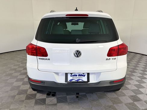 Used 2012 Volkswagen Tiguan SE FWD image 10