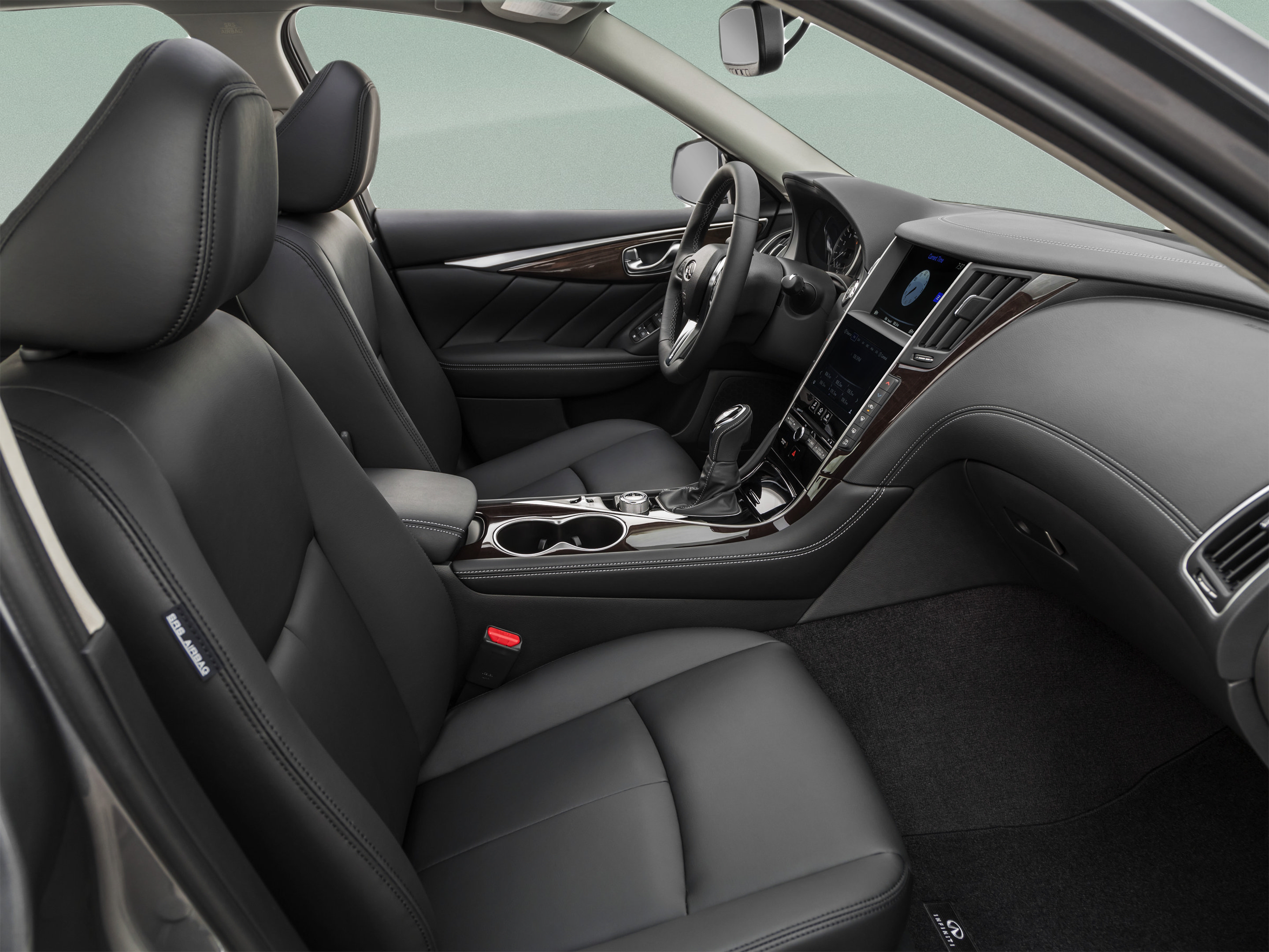 Used 2019 INFINITI Q50 Luxe w/ Essential Package (3.0T Luxe) RWD image 28