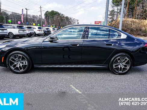 Used 2026 BMW 530i xDrive image 7