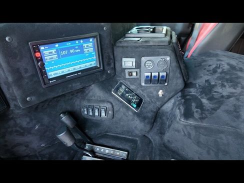 Used 1997 HUMMER H1 Wagon 4D image 8