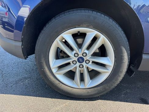 Used 2016 Ford Edge SEL w/ Equipment Group 201A AWD/4WD image 24
