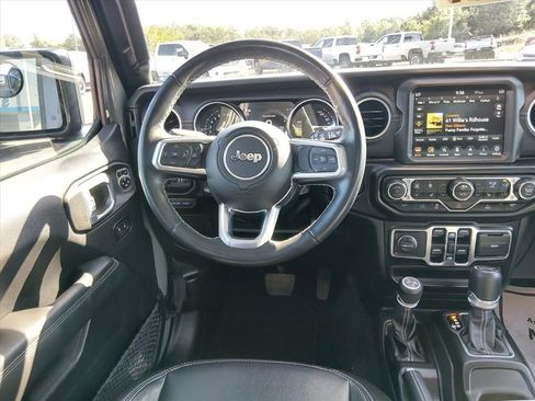 Used 2021 Jeep Wrangler Unlimited Sahara w/ Cold Weather Group AWD/4WD image 13