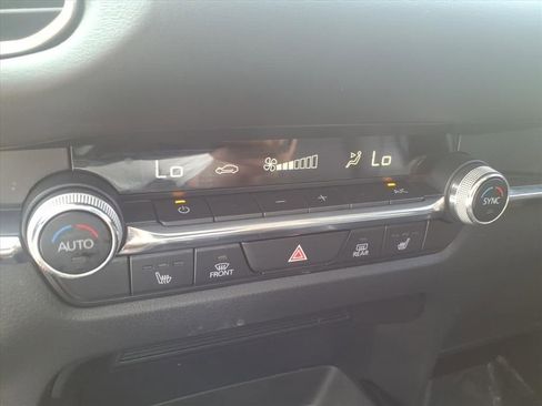 Used 2021 MAZDA CX-30 AWD 2.5 S w/ Premium Package image 22