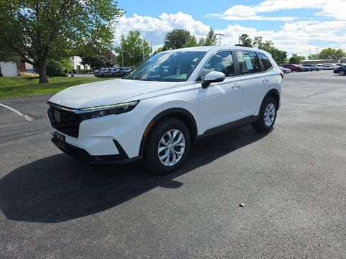 Certified 2024 Honda CR-V LX image 3