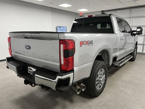 Used 2024 Ford F350 Lariat image 12