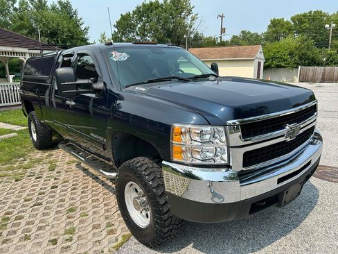 Used 2008 Chevrolet Silverado 3500 LT AWD/4WD image 3