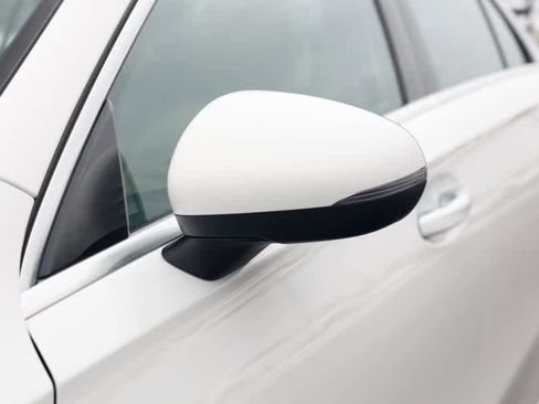 Used 2022 Mercedes-Benz A 220 4MATIC image 13