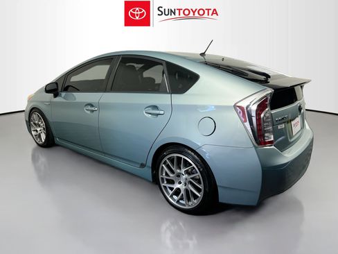 Used 2015 Toyota Prius Two image 6