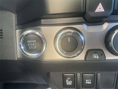Used 2023 Toyota Tacoma SR5 image 22