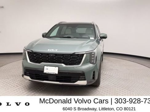 Used 2025 Kia Sorento SX Prestige AWD/4WD image 7