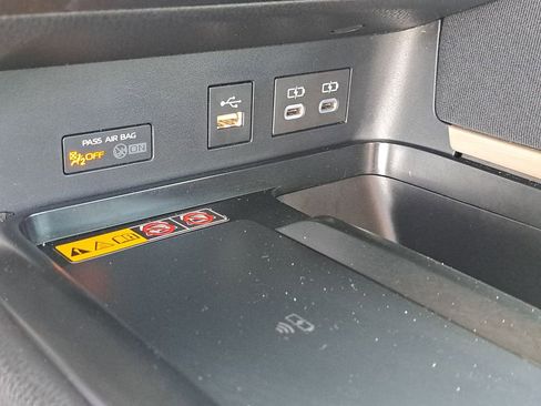 Certified 2025 Toyota Camry LE image 24