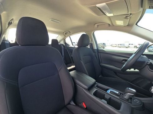 Used 2025 Nissan Sentra S FWD image 16