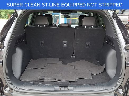 Used 2025 Ford Escape ST-Line FWD image 29