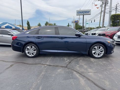 Used 2020 Honda Accord LX image 8