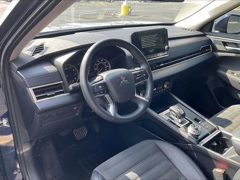 Used 2024 Mitsubishi Outlander SE AWD/4WD image 15