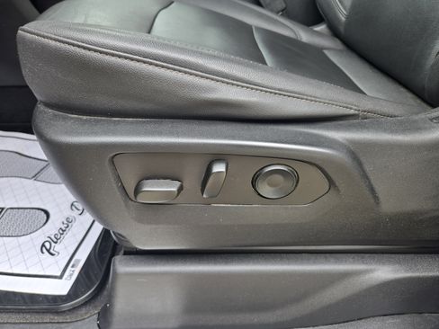 Used 2024 Chevrolet Silverado 3500 LT w/ Safety Package image 20