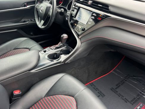 Used 2020 Toyota Camry TRD image 15