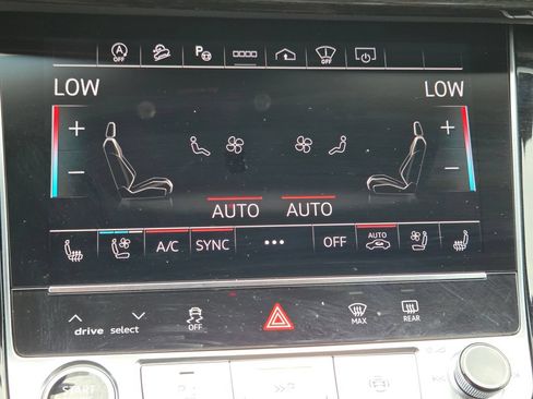 Used 2025 Audi Q7 3.0T Prestige AWD/4WD image 16