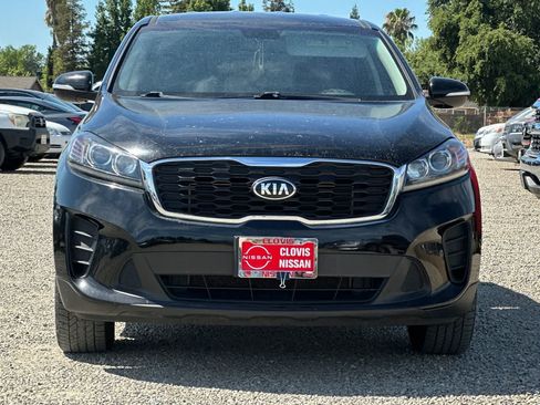 Used 2020 Kia Sorento LX FWD image 11