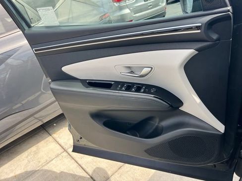 Certified 2022 Hyundai Tucson SEL AWD/4WD image 19
