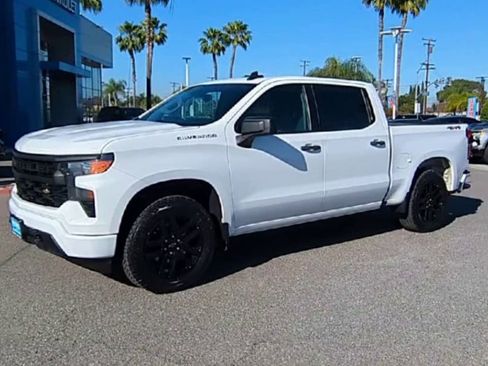 Used 2022 Chevrolet Silverado 1500 Custom image 4