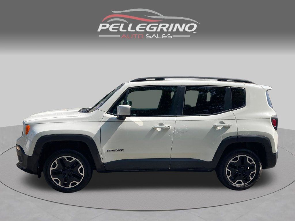Used 2016 Jeep Renegade Latitude AWD/4WD image 3