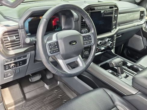 Used 2024 Ford F150 Lariat AWD/4WD image 10