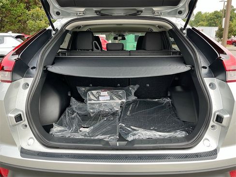 New 2025 Mitsubishi Eclipse Cross LE image 24